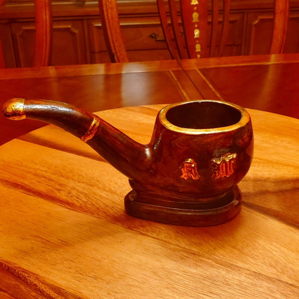 PIPE SHAPED ASHTRAY 1970s